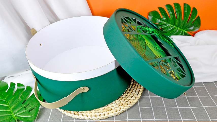 创意镂空礼盒包装